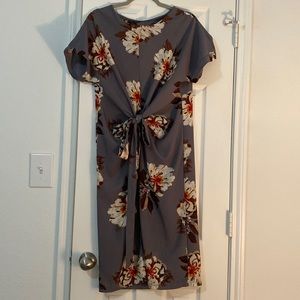 One of a kind, Grey floral midi dress